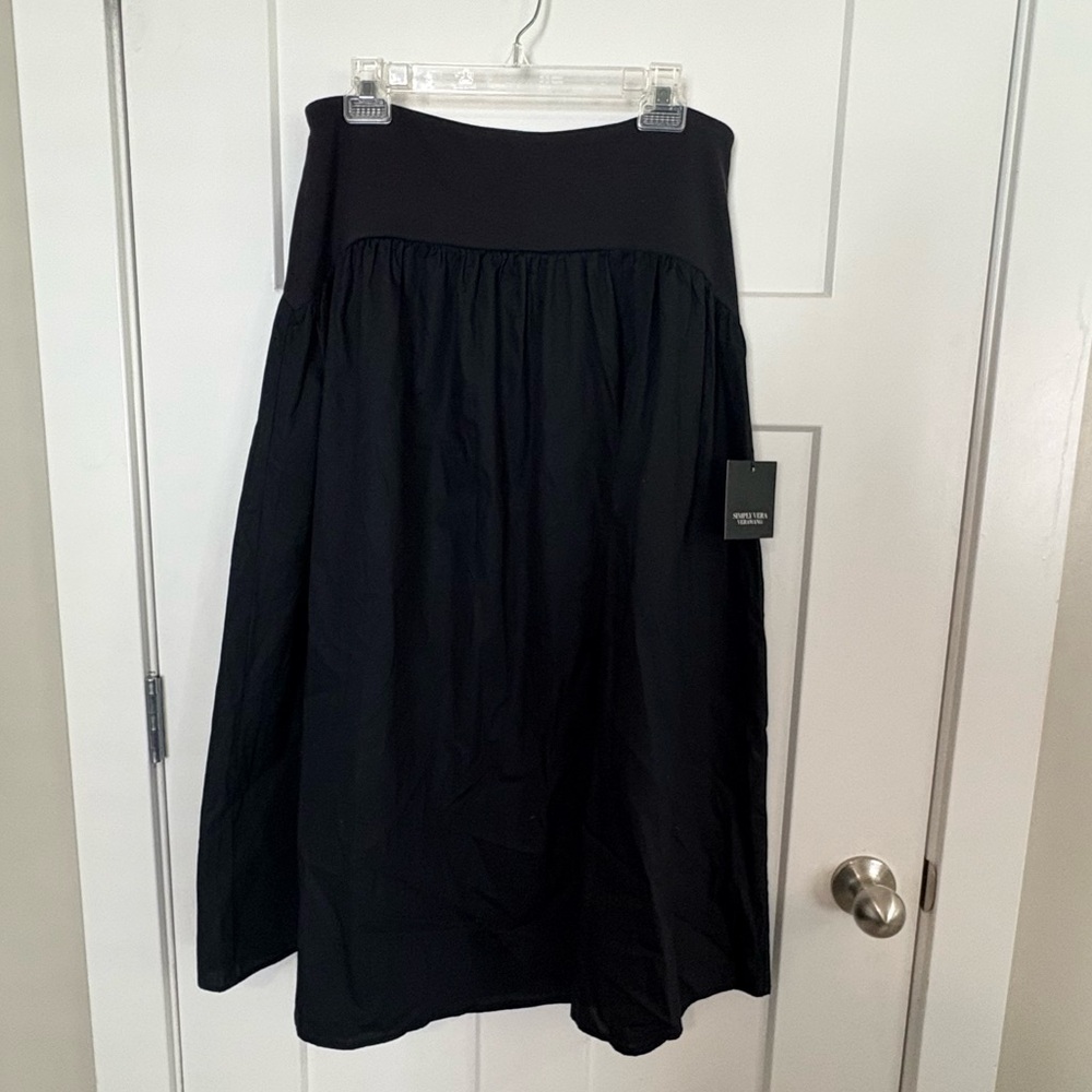 Simply Vera Wang Mixed Media skirt Size Large